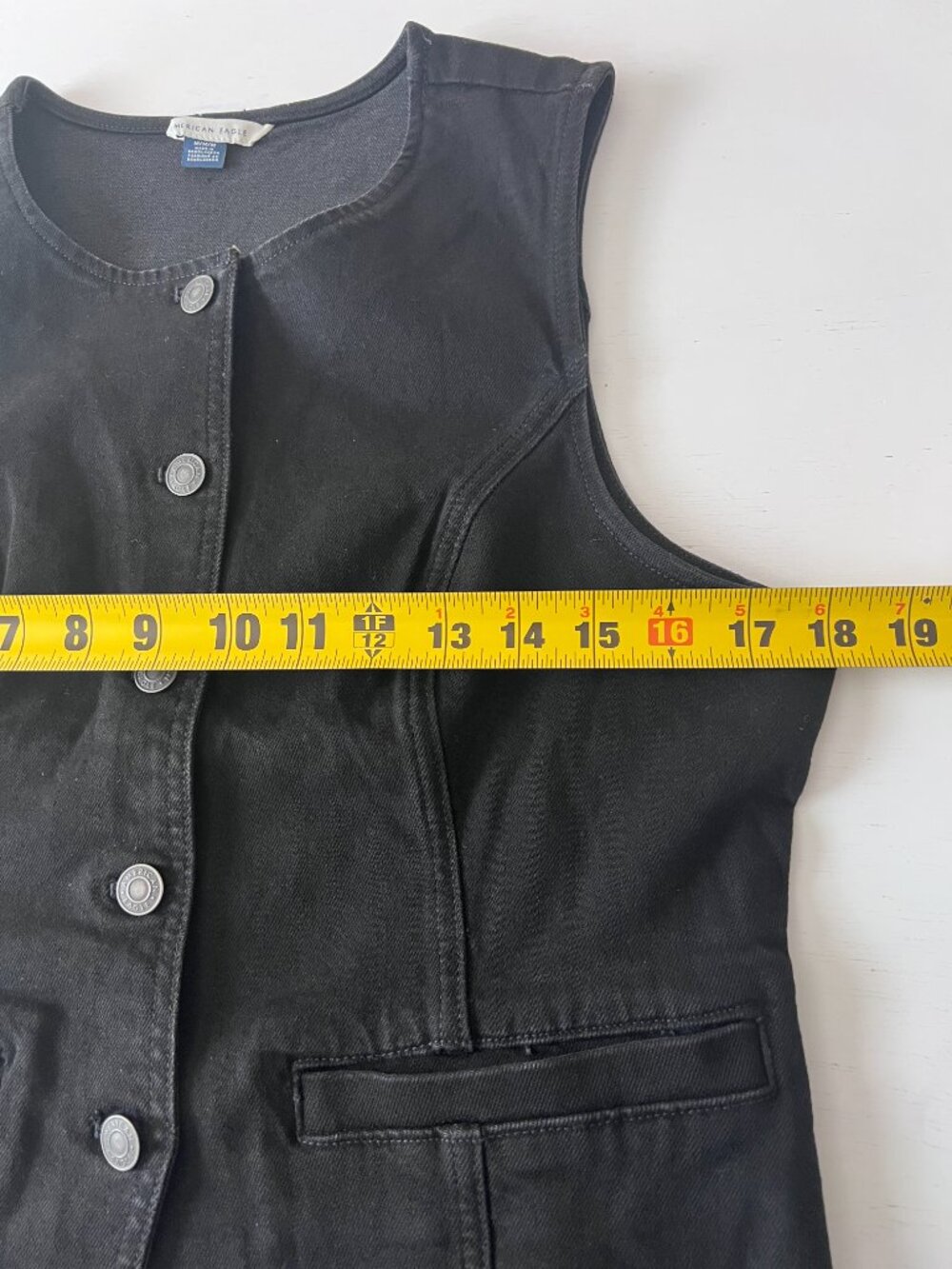 American Eagle Black Fitted Denim Vest - Size Medium - Picture 7 of 8